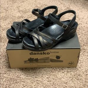 Dansko sandal size 37 black